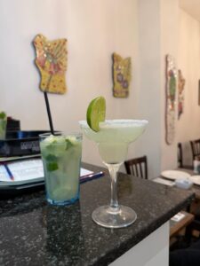 ambiente-drinks-caipirinha-mojitos-bruxelles